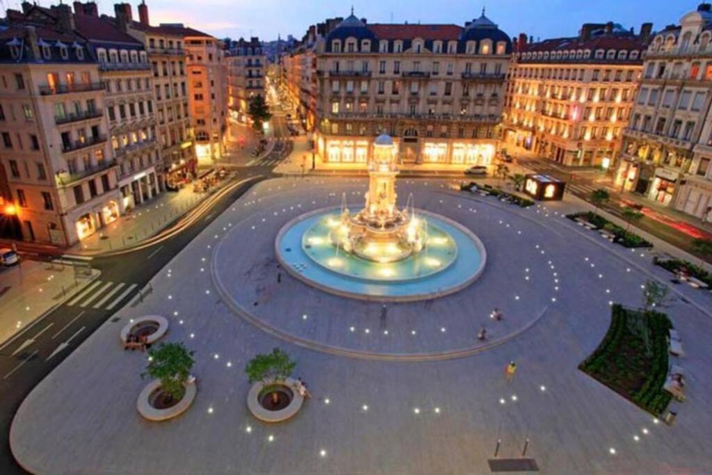 Ferienwohnung Le Boudoir Lyon Exterior foto